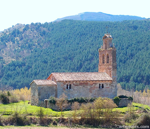 Iglesia de San Vicente del Valle de antiqu&iacute;sima construcci&oacute;n