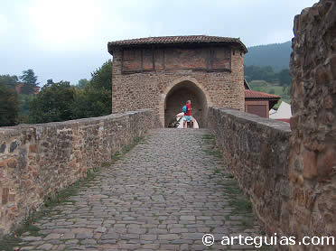 Calzada del puente