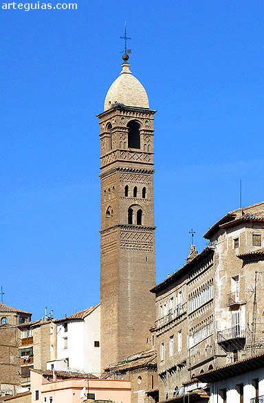 Torre de la iglesia de La Magdalena